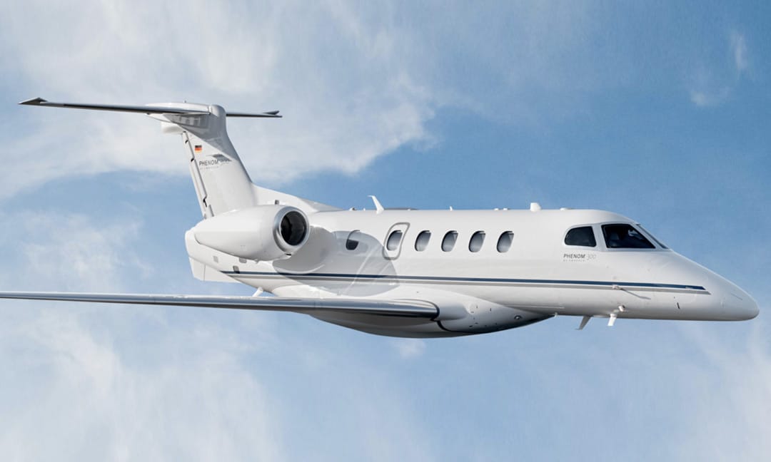 Embraer Phenom 300