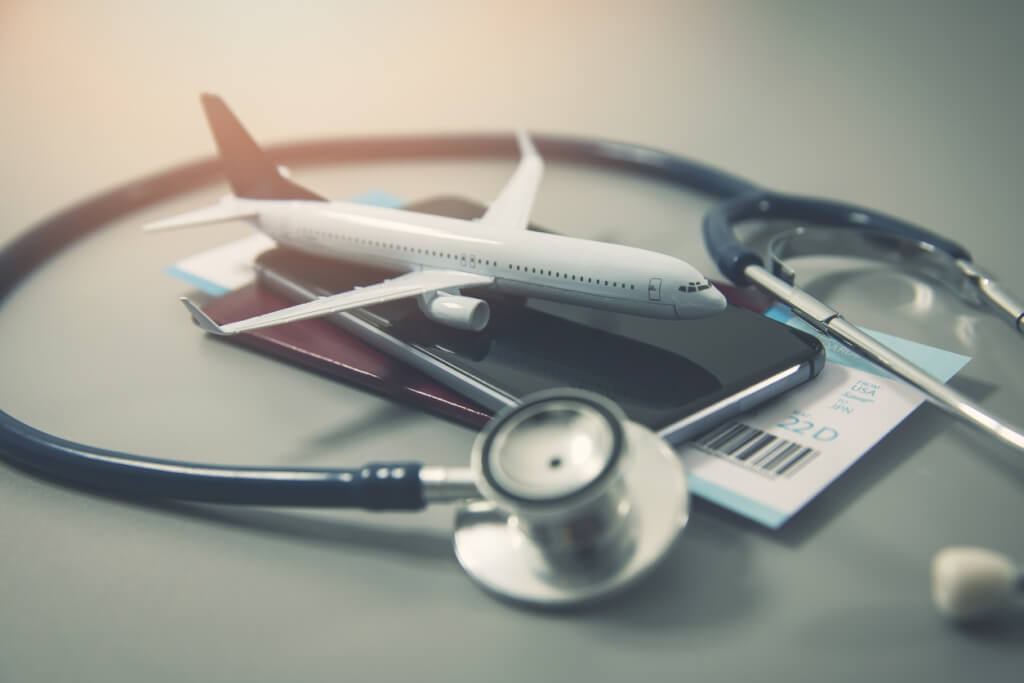 ¿Puedo Solicitar Asistencia Médica Durante El Vuelo Si Es Necesario?